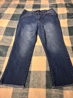 Capri length jeans, excellent condition
